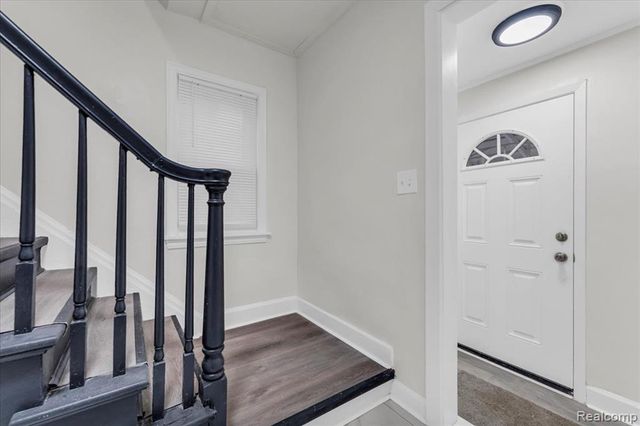 15213 Mettetal Street, Detroit, MI 48227