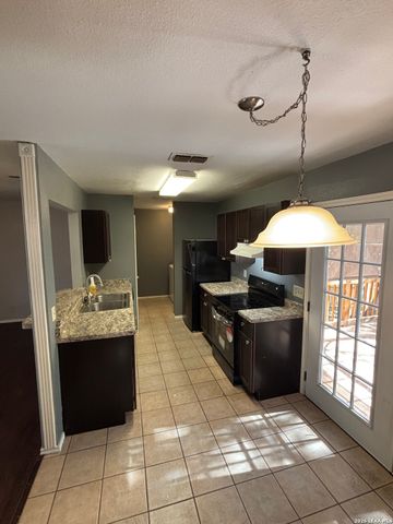 5626 Rose Dawn, San Antonio, TX 78250