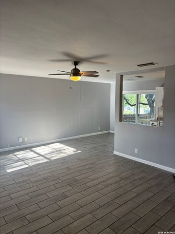 5626 Rose Dawn, San Antonio, TX 78250