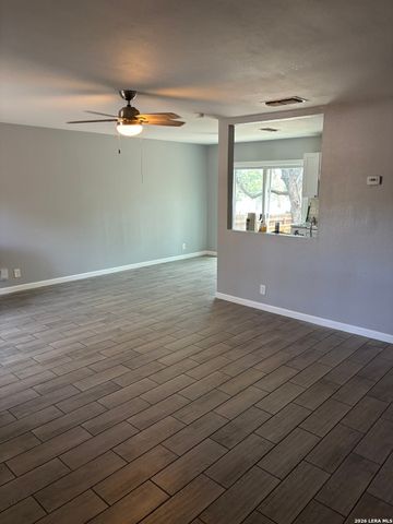 5626 Rose Dawn, San Antonio, TX 78250