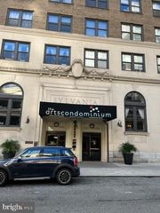 1324 Locust St Apt 1502, Philadelphia, PA 19107