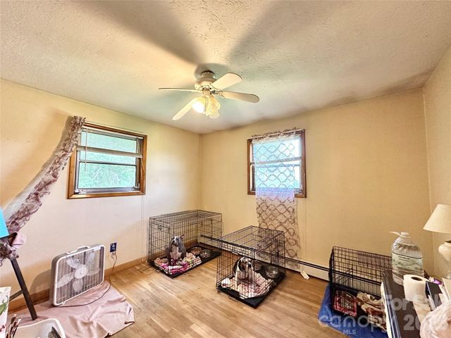2687 Ellis Deal Avenue, Valdese, NC 28690