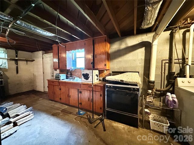 2687 Ellis Deal Avenue, Valdese, NC 28690