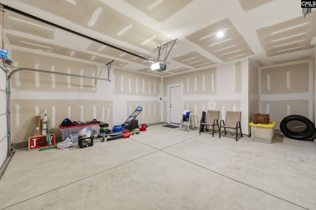 924 Woodcreek Farms Rd, Elgin, SC 29045