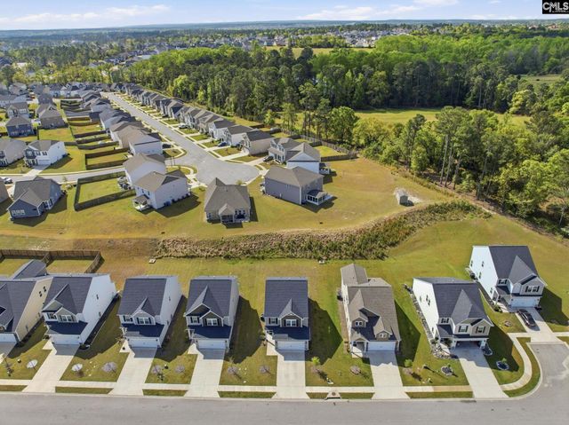 924 Woodcreek Farms Rd, Elgin, SC 29045