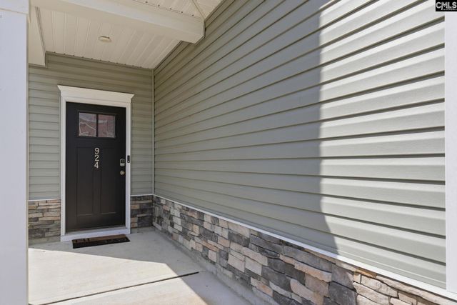 924 Woodcreek Farms Rd, Elgin, SC 29045