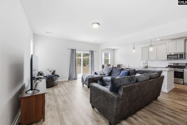 924 Woodcreek Farms Rd, Elgin, SC 29045