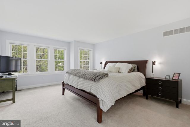 148 CHINABERRY DR, Lafayette Hill, PA 19444