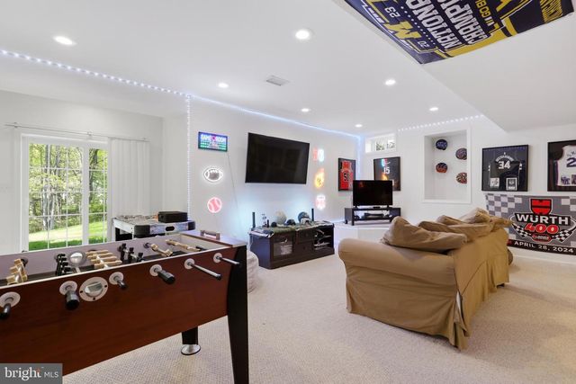148 CHINABERRY DR, Lafayette Hill, PA 19444