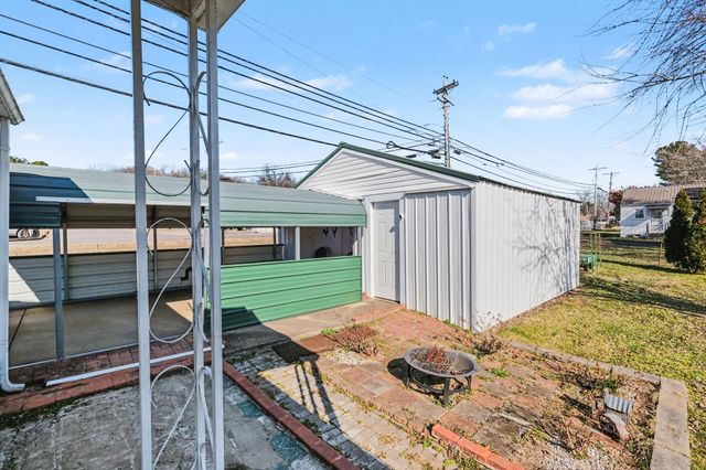 1801 Scribner Ave, Columbia, TN 38401