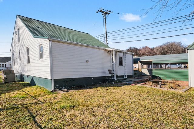 1801 Scribner Ave, Columbia, TN 38401