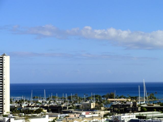 801 South Street 2005, Honolulu, HI 96813