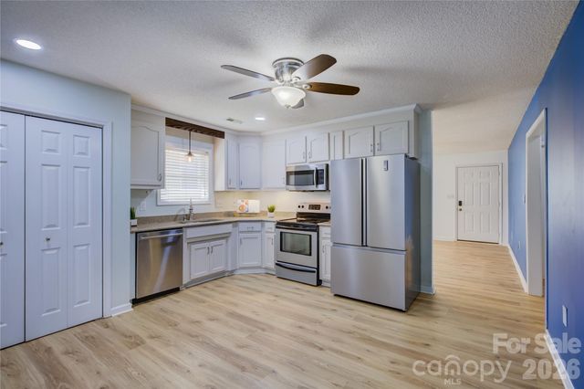 117 Pratt Street, Belmont, NC 28012