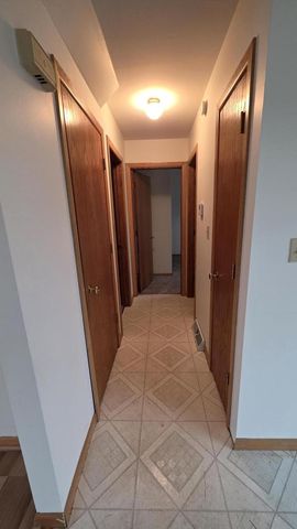 5509 Hilldale DRIVE, Racine, WI 53406