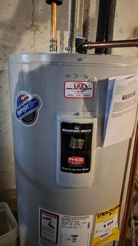 5509 Hilldale DRIVE, Racine, WI 53406