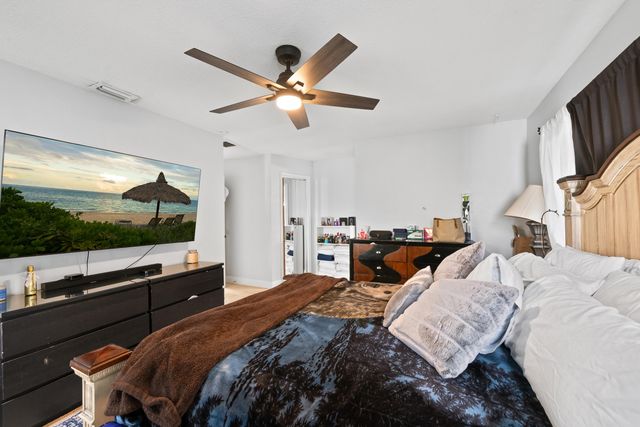 6320 SW 4TH Place, Margate, FL 33068