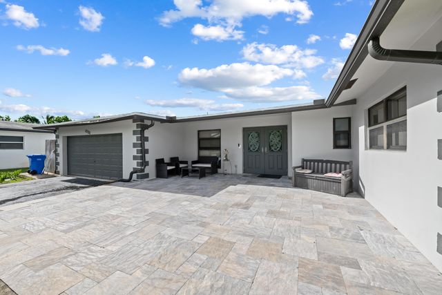 6320 SW 4TH Place, Margate, FL 33068