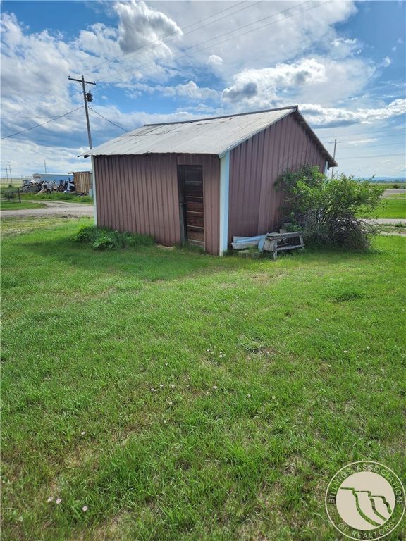 313 S Teigen Avenue, Winnett, MT 59087 photo 10