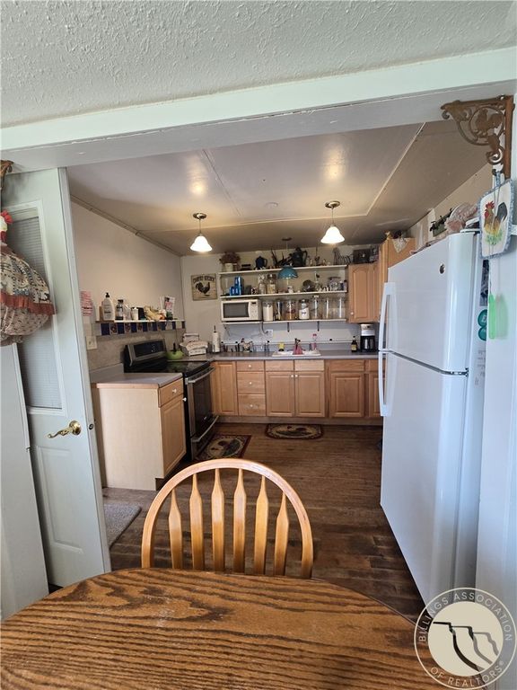 313 S Teigen Avenue, Winnett, MT 59087 photo 6