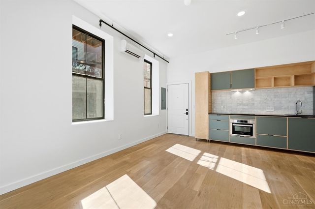 1508 Pleasant Street, Cincinnati, OH 45202