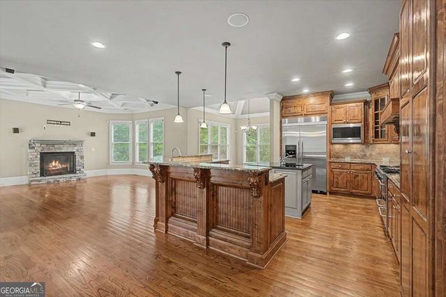 3155 Rock Manor Way, Buford, GA 30519