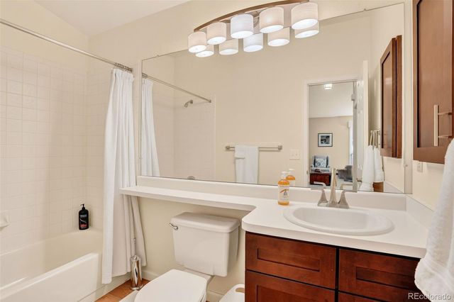 8080 E Dartmouth Avenue 33, Denver, CO 80231