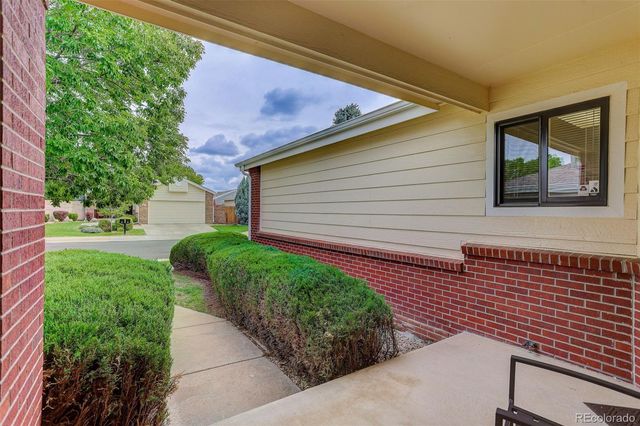 8080 E Dartmouth Avenue 33, Denver, CO 80231