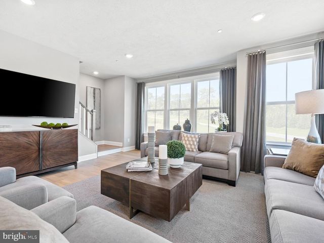 1781 MILL BRANCH DR, Laurel, MD 20708