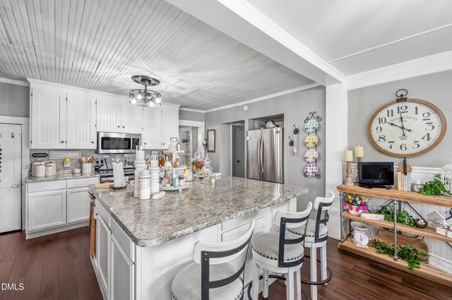 2733 Johnny Baker Road, Willow Springs, NC 27592