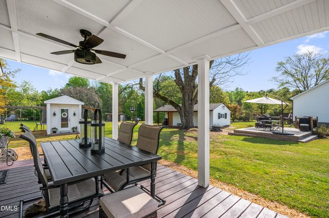 2733 Johnny Baker Road, Willow Springs, NC 27592