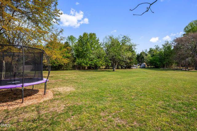 2733 Johnny Baker Road, Willow Springs, NC 27592