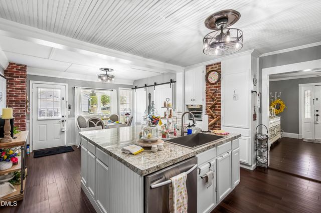 2733 Johnny Baker Road, Willow Springs, NC 27592