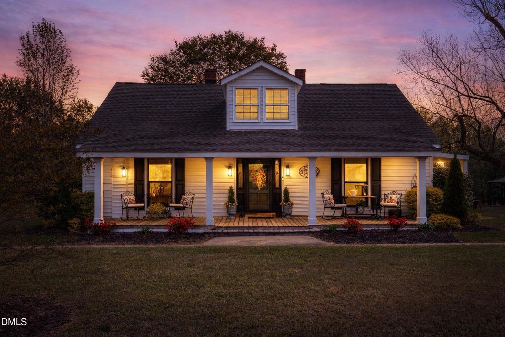 2733 Johnny Baker Road, Willow Springs, NC 27592