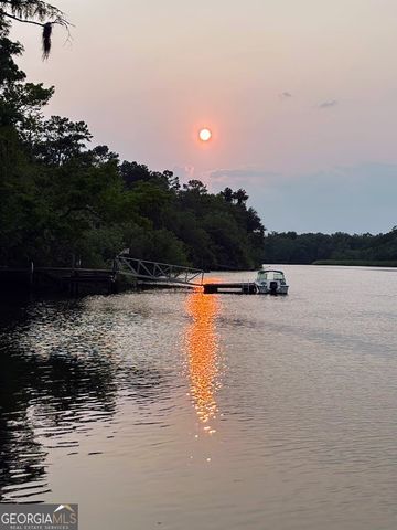 90 Manning Lane, Folkston, GA 31537