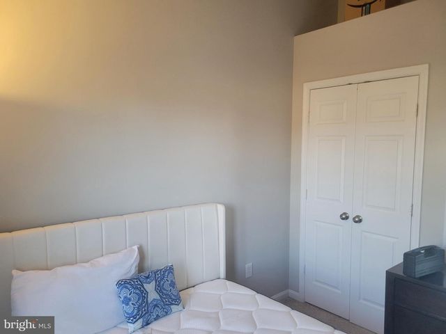 6026 CEDAR POST DR, District Heights, MD 20747