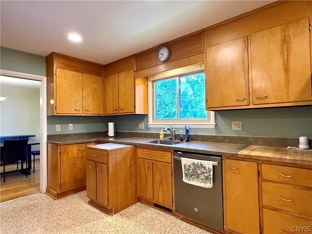 146 Edgehill Road, Syracuse, NY 13224