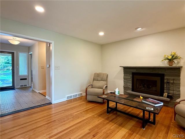 146 Edgehill Road, Syracuse, NY 13224