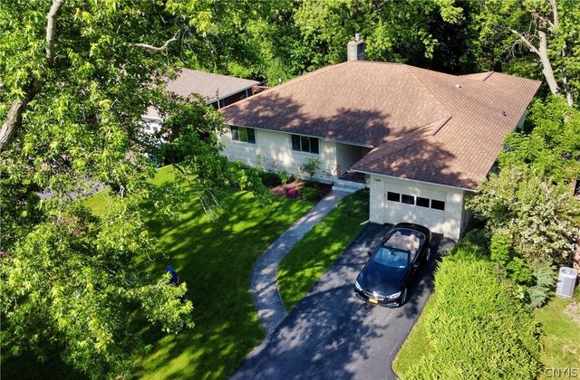 146 Edgehill Road, Syracuse, NY 13224