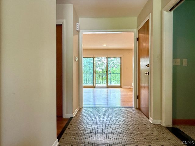 146 Edgehill Road, Syracuse, NY 13224