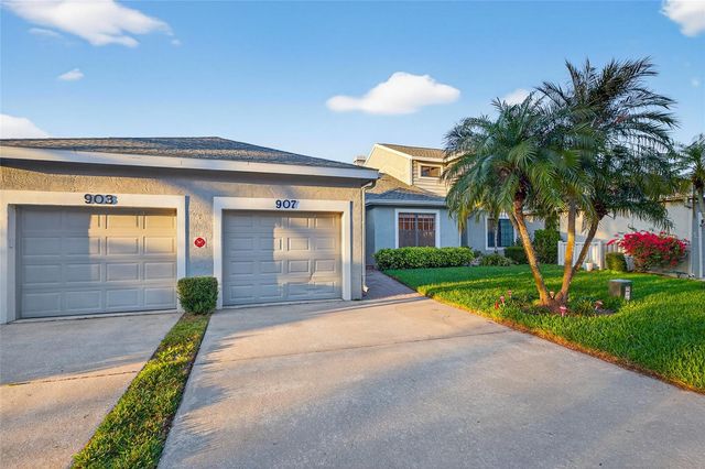 907 SAN CARLOS AVENUE NE, St Petersburg, FL 33702