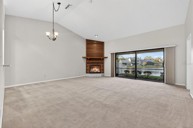 907 SAN CARLOS AVENUE NE, St Petersburg, FL 33702