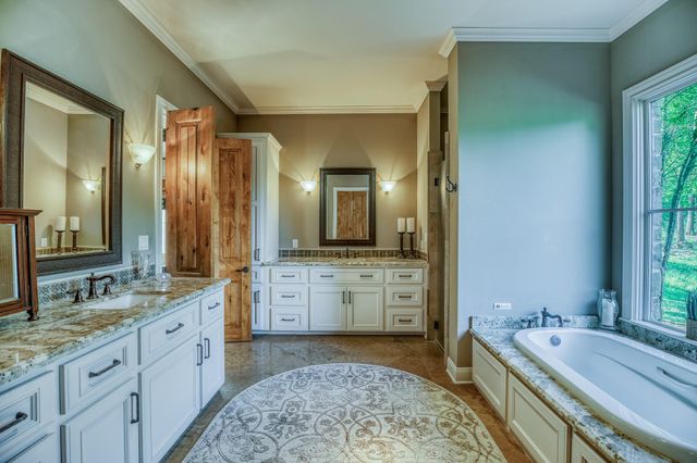 6925 S Sycamore Crossing Rd A, Bellville, TX 77418