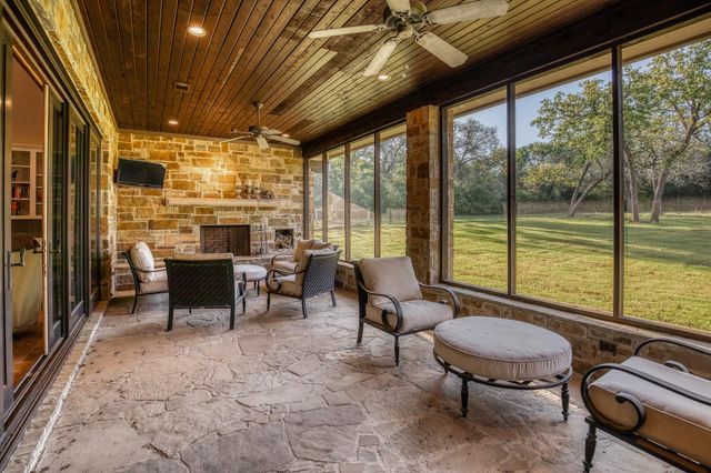 6925 S Sycamore Crossing Rd A, Bellville, TX 77418