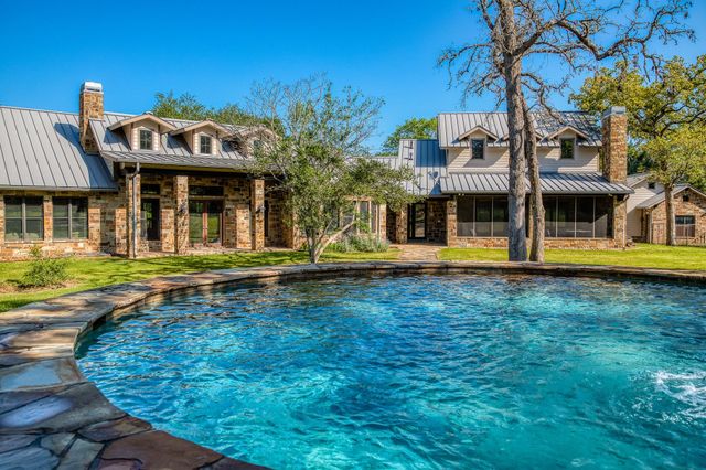 6925 S Sycamore Crossing Rd A, Bellville, TX 77418