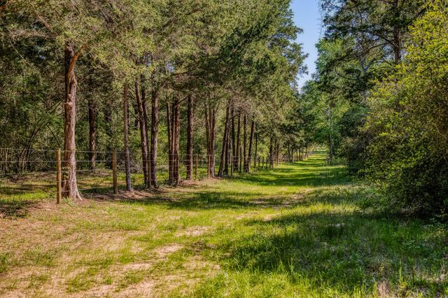 6925 S Sycamore Crossing Rd A, Bellville, TX 77418