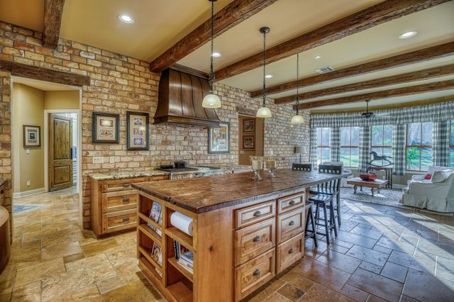 6925 S Sycamore Crossing Rd A, Bellville, TX 77418