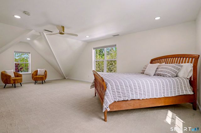 53 Oakland Drive, Trumbull, CT 06611