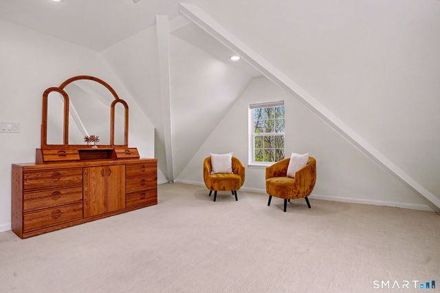 53 Oakland Drive, Trumbull, CT 06611