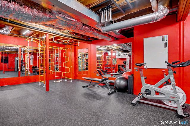 53 Oakland Drive, Trumbull, CT 06611