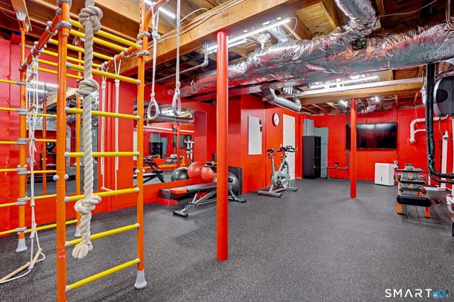 53 Oakland Drive, Trumbull, CT 06611